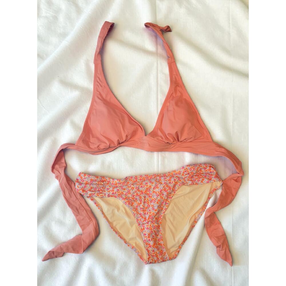 Amazon Essentials Large 2 piece Coral and Floral Bikini Swimwear